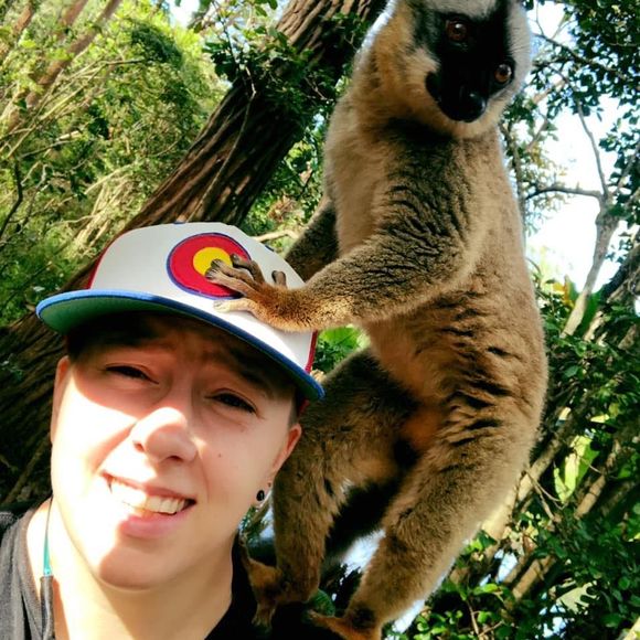 Meet your Posher, T. - Picture 1 of 1